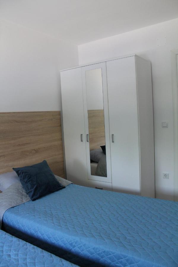 Vip Apartment Visoko Eksteriør billede