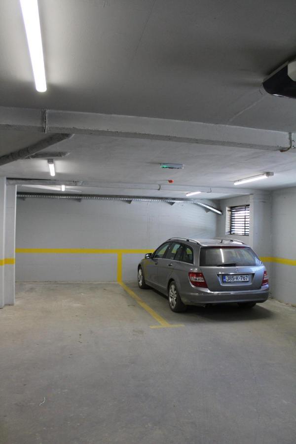 Vip Apartment Visoko Eksteriør billede