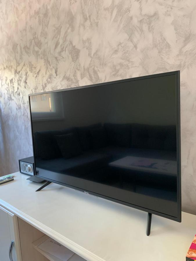 Vip Apartment Visoko Eksteriør billede